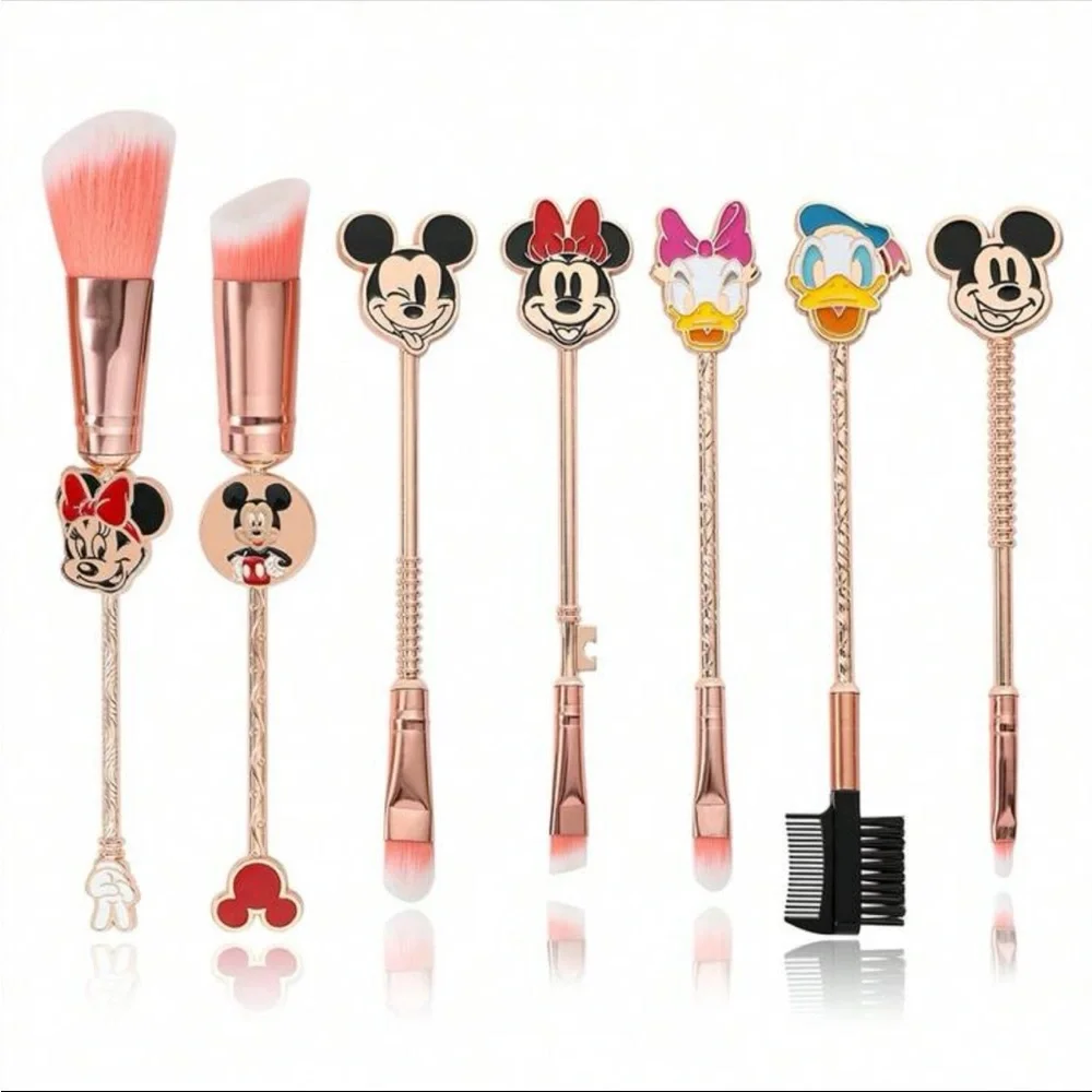 Disney Mickey and Friends Makeup Brush Set